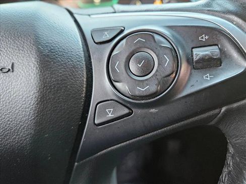 Used 2018 Buick LaCrosse Premium image 13