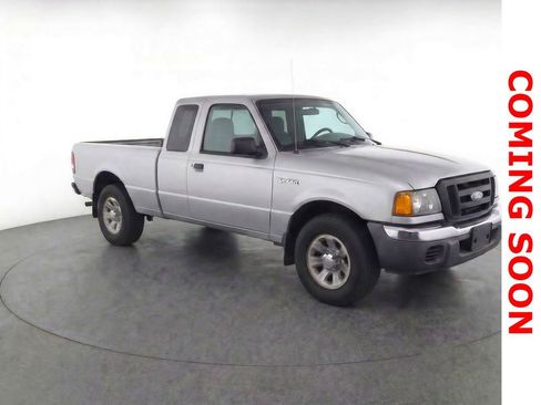 Used 2011 Ford Ranger XL image 3
