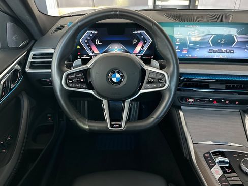 Used 2025 BMW 430i Coupe w/ M Sport Package RWD image 13