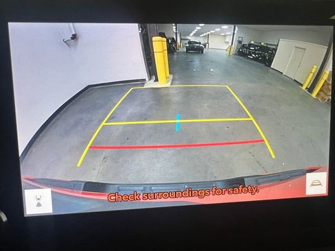 Used 2024 Toyota Tacoma TRD Off-Road image 20