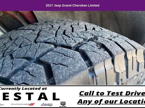 Used 2017 Jeep Grand Cherokee Limited image 33