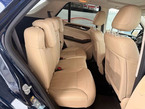 Used 2016 Mercedes-Benz GLE 350 4MATIC w/ Premium Package image 22