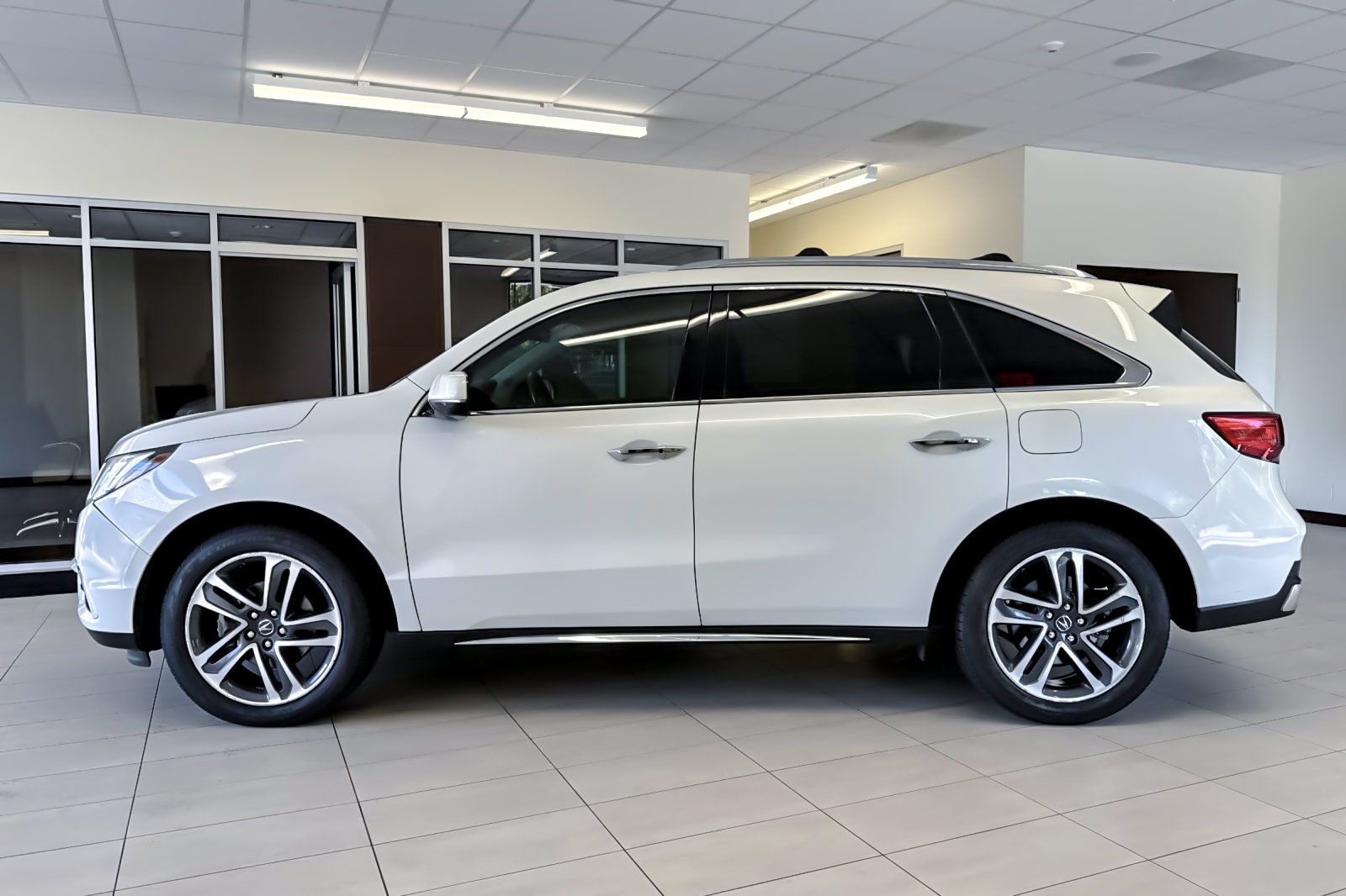 Used 2018 Acura MDX w/ Advance Package AWD/4WD image 7