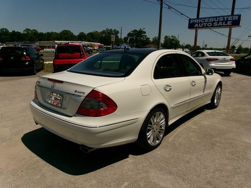 Used 2008 Mercedes-Benz E 350 4MATIC Sedan image 7
