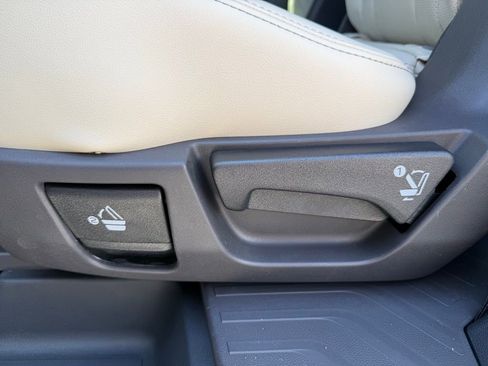 New 2026 Subaru Ascent Limited AWD/4WD image 28