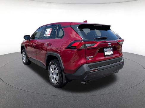 Used 2024 Toyota RAV4 LE FWD image 4