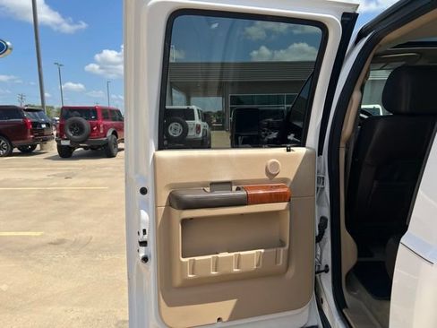 Used 2015 Ford F350 King Ranch AWD/4WD image 14