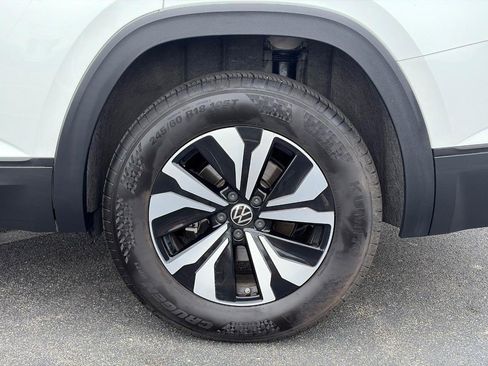 Used 2026 Volkswagen Atlas SE AWD/4WD image 9