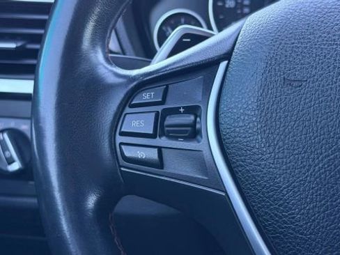 Used 2018 BMW 330i xDrive Sedan w/ Convenience Package image 29