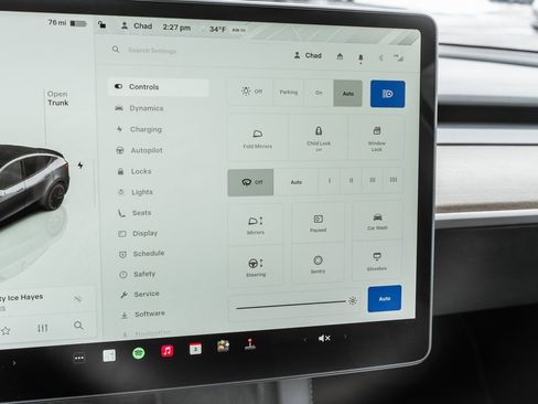 Used 2022 Tesla Model Y Performance image 8