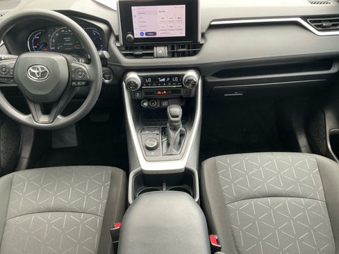 Used 2024 Toyota RAV4 XLE w/ Convenience Package AWD/4WD image 19