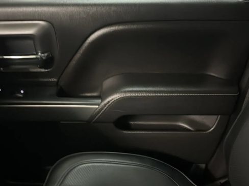 Used 2018 Chevrolet Silverado 1500 LT w/ All Star Edition RWD image 17