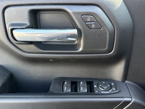 Used 2026 GMC Sierra 1500 Pro w/ Pro Value Package image 12