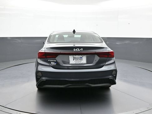 Certified 2024 Kia Forte LXS FWD image 7