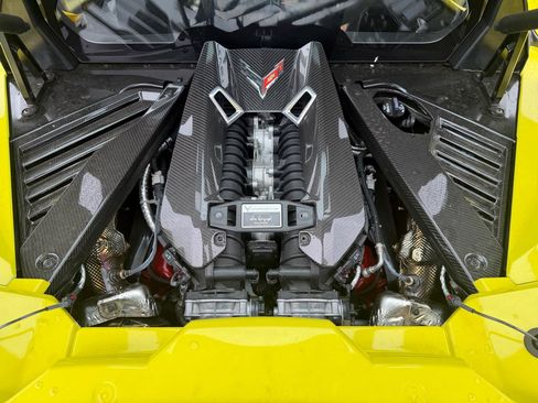Used 2024 Chevrolet Corvette Z06 RWD image 15