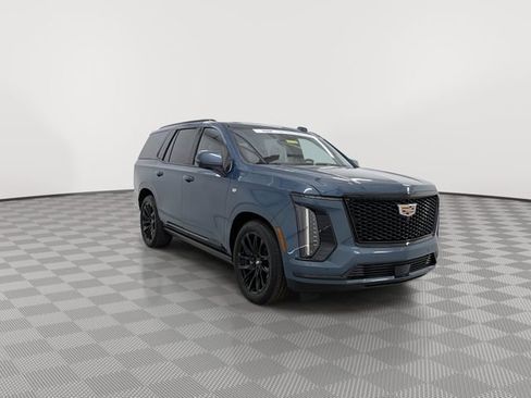 Used 2025 Cadillac Escalade Sport Platinum AWD/4WD image 13