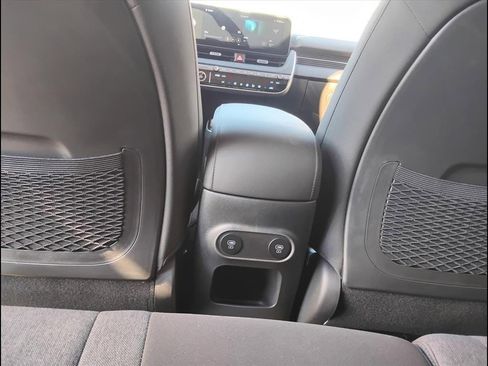 New 2026 Hyundai Ioniq 5 SE image 18