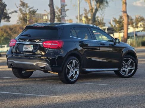 Used 2015 Mercedes-Benz GLA 250 4MATIC image 10