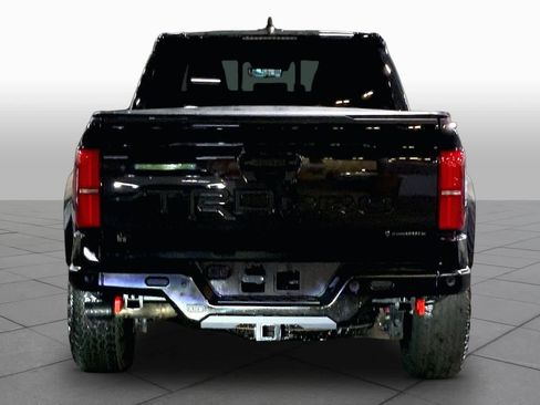 Used 2025 Toyota Tacoma TRD Pro AWD/4WD image 5