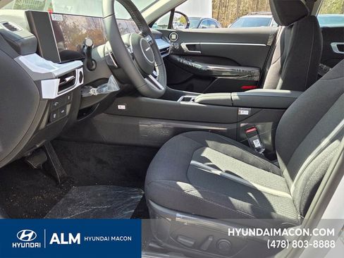 New 2026 Hyundai Sonata SEL image 3