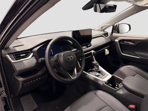 New 2025 Toyota RAV4 Limited image 8