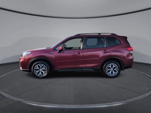 Used 2019 Subaru Forester Premium image 5