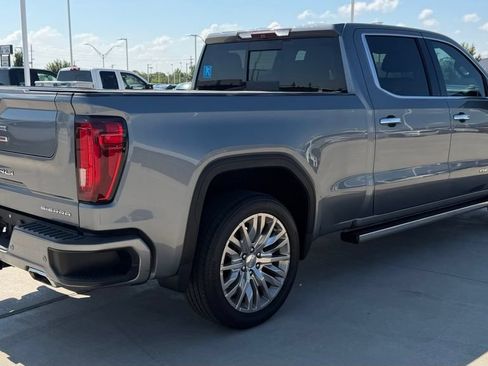 Used 2019 GMC Sierra 1500 Denali w/ Denali Ultimate Package AWD/4WD image 5