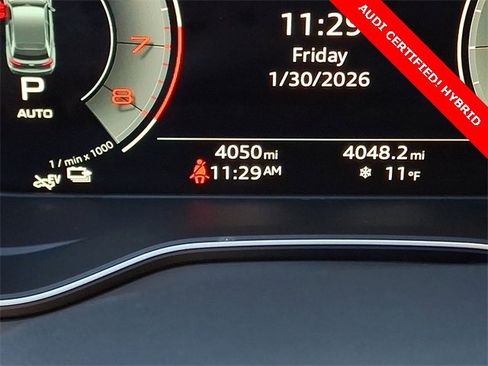 Certified 2024 Audi Q5 e Premium Plus image 19