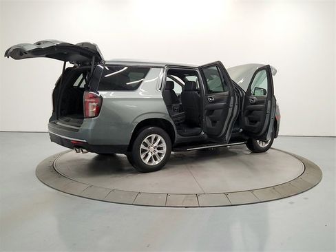 Used 2023 Chevrolet Tahoe Premier image 15