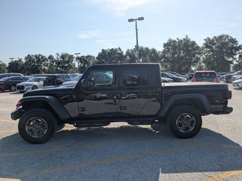 Used 2023 Jeep Gladiator Rubicon w/ LED Lighting Group AWD/4WD image 8