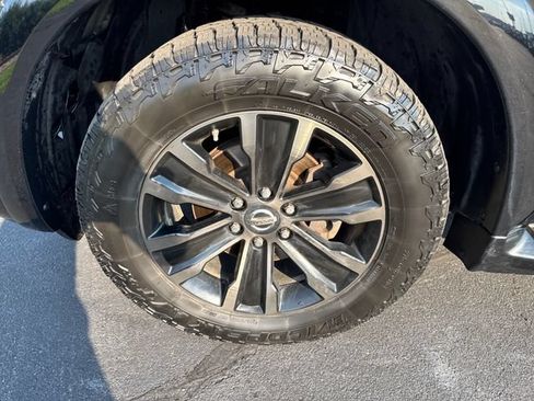 Used 2020 Nissan Armada Platinum w/ Captain's Chairs Package AWD/4WD image 27