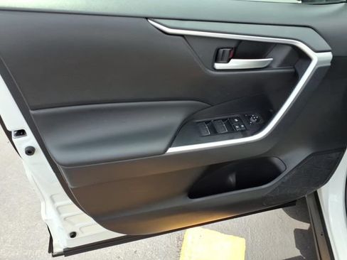 Certified 2025 Toyota RAV4 XLE AWD/4WD image 12