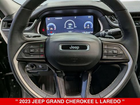 Used 2023 Jeep Grand Cherokee L Laredo w/ Luxury Tech Group I AWD/4WD image 16