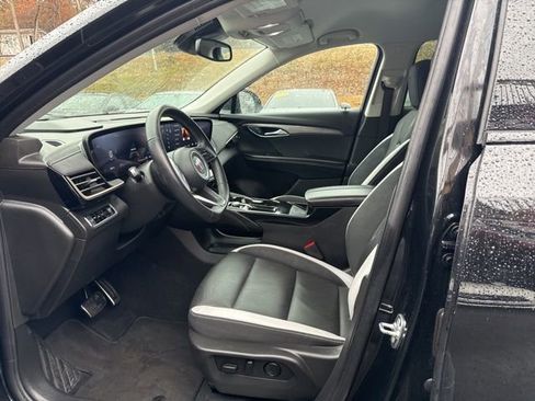 Used 2024 Buick Envision Sport Touring image 20