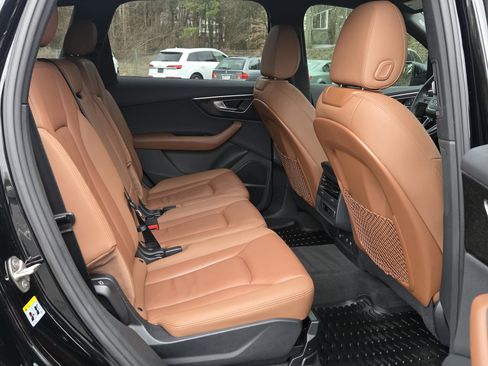 Used 2021 Audi Q7 2.0T Premium Plus w/ Premium Plus Package image 18