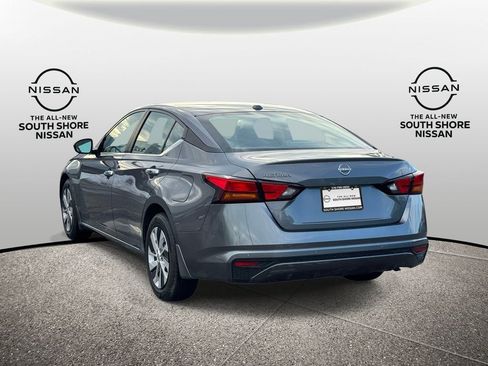 Used 2025 Nissan Altima 2.5 S FWD image 7