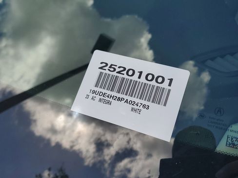 Used 2023 Acura Integra image 4