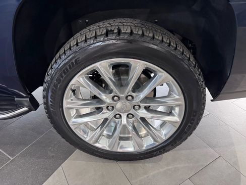 Used 2019 Cadillac Escalade Luxury image 49
