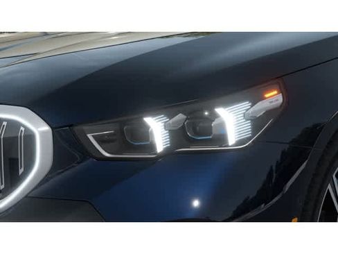 New 2026 BMW 540i xDrive w/ M Sport Package AWD/4WD image 6