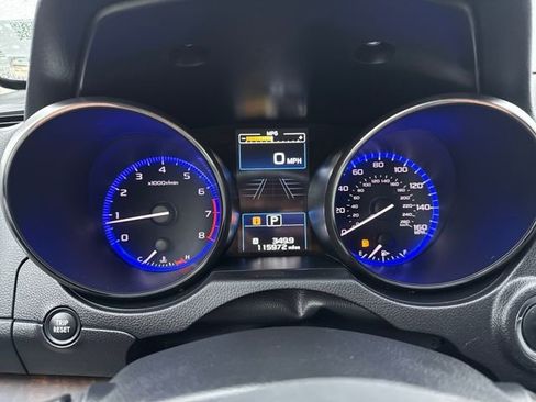 Used 2017 Subaru Outback 3.6R Limited image 24