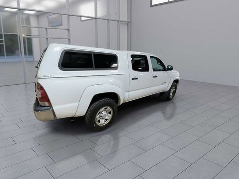 Used 2010 Toyota Tacoma 4x4 Double Cab image 8