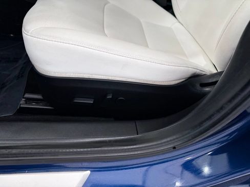 Used 2020 Tesla Model 3 Long Range AWD/4WD image 13