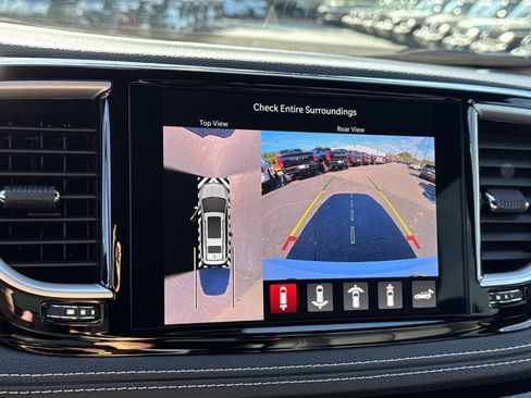 New 2026 Chrysler Pacifica Select w/ S Appearance Package FWD image 33