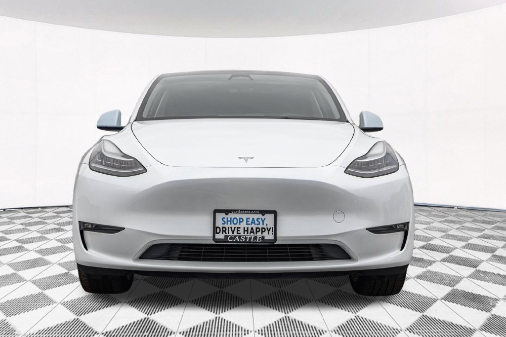 Used 2023 Tesla Model Y Long Range AWD/4WD image 4