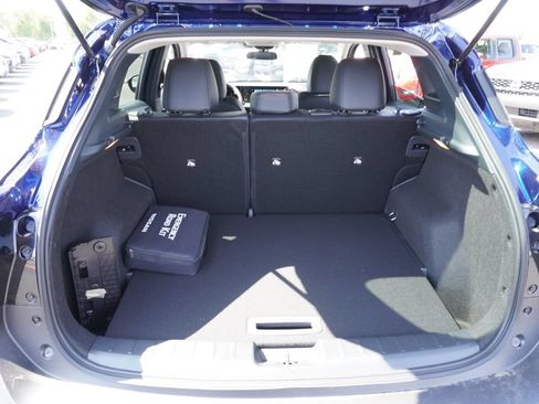 Used 2025 Nissan Kicks SR FWD image 8