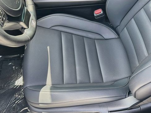 Used 2025 Lexus IS 350 F Sport RWD image 17