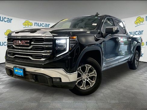 Used 2024 GMC Sierra 1500 SLT image 3