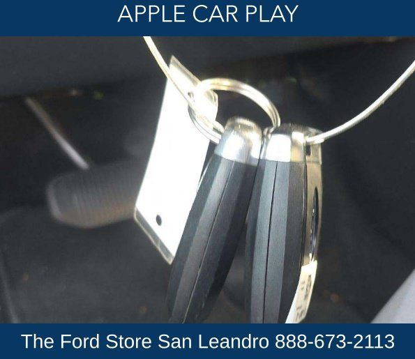 Used 2017 Ford Edge Titanium FWD image 15