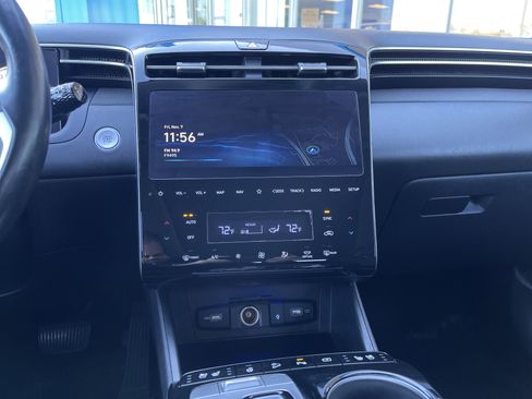 Used 2024 Hyundai Tucson Limited image 31