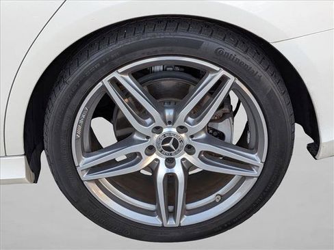 Used 2018 Mercedes-Benz E 300 image 18